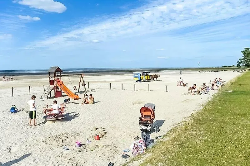 A Fleur D' Ocean, Maison A Deux Pas Des Plages Cherrueix